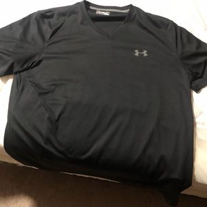 Under armor vneck